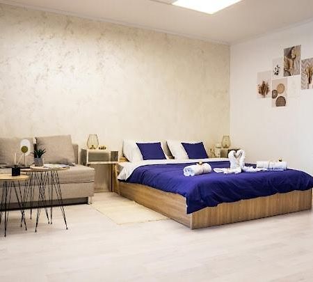 Center Cozy Apartment スボティツァ エクステリア 写真